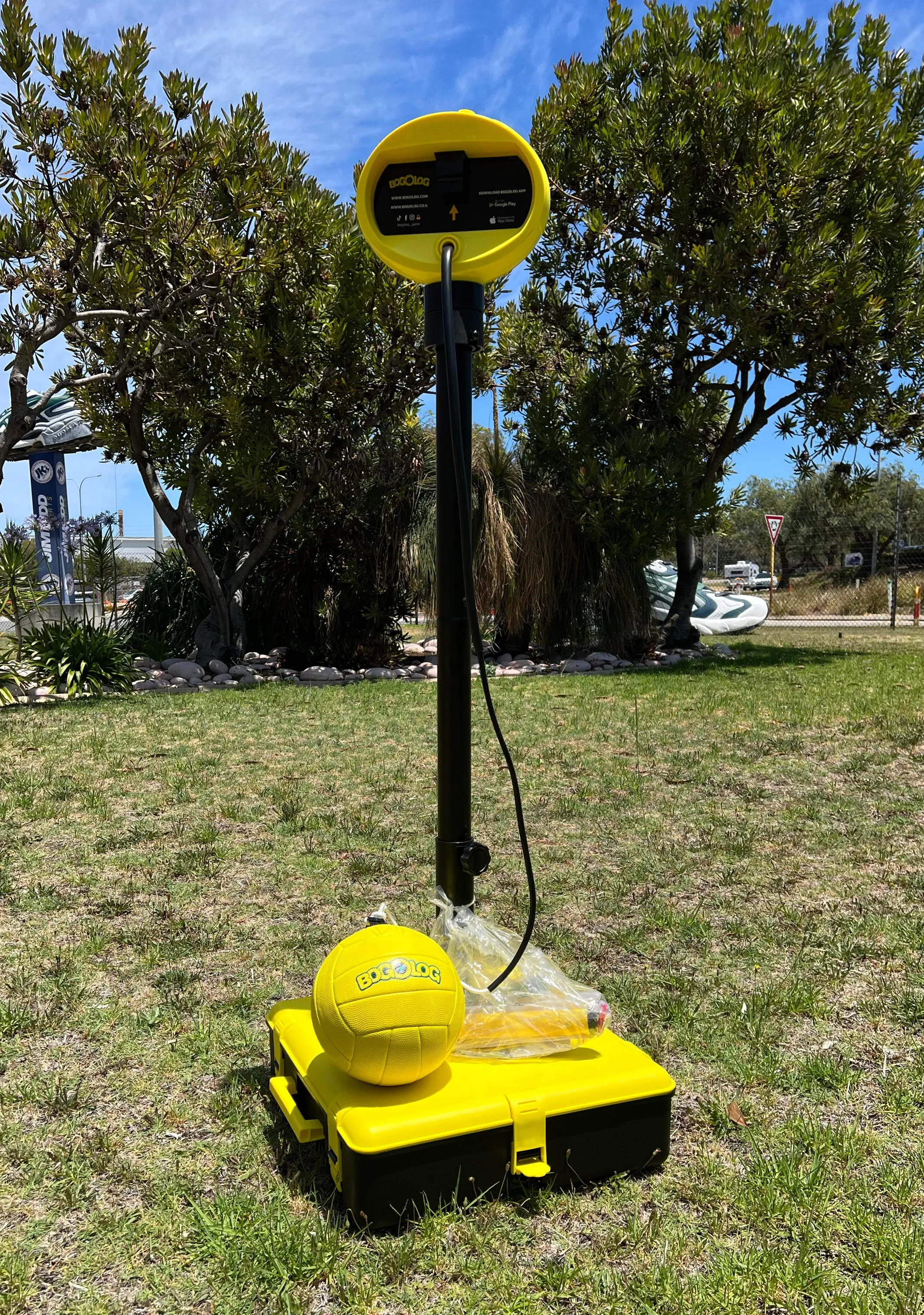 Assembled Ex Display - Bogolog Tetherball Soccer Trainer