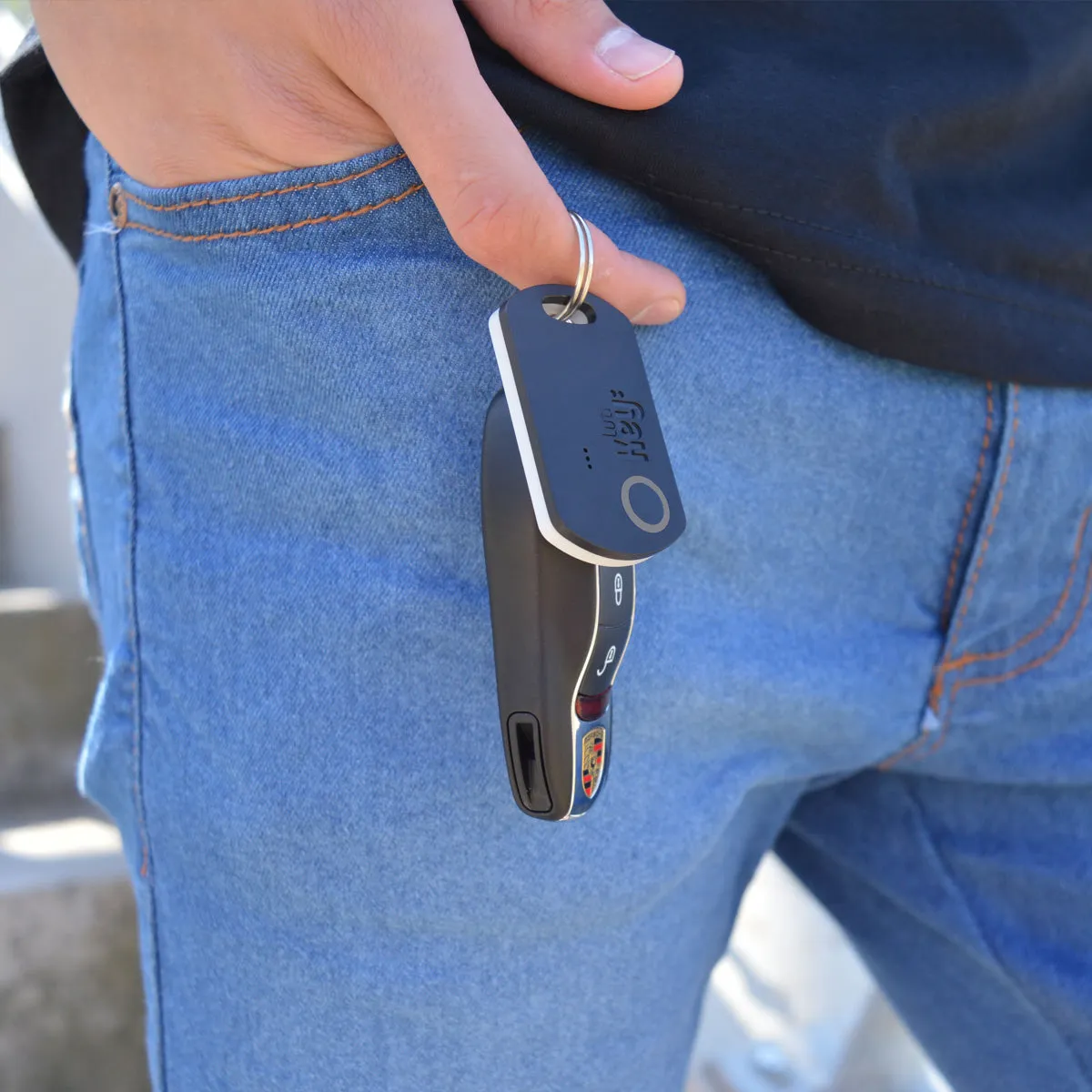 Bluetooth Tracking Device | TechTonic®