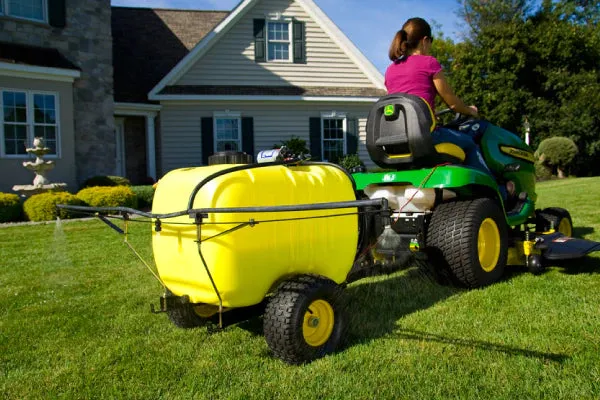 John Deere 94L Tow-behind Sprayer for Ride-on Mowers