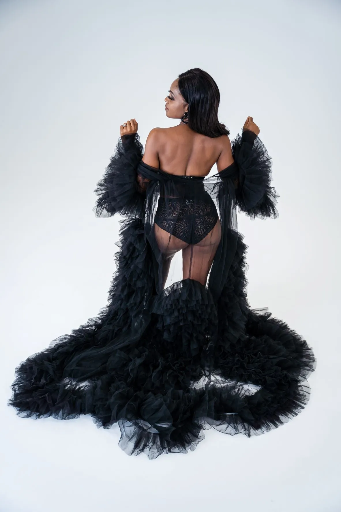 Maternity Photoshoot Dresses - Black Tulle Robe - Sophie