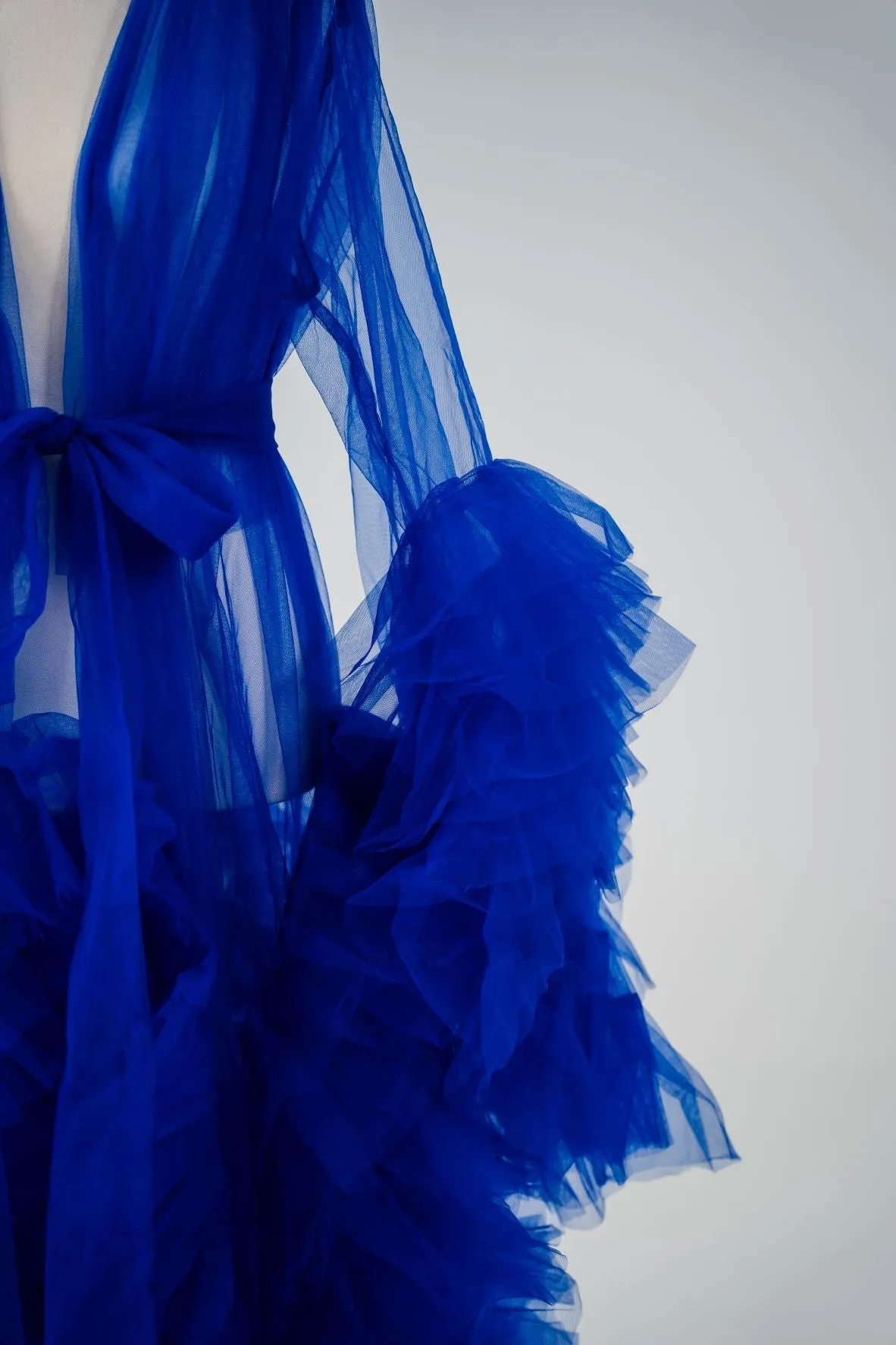 Maternity Photoshoot Dresses - Blue Tulle Robe - Sophie