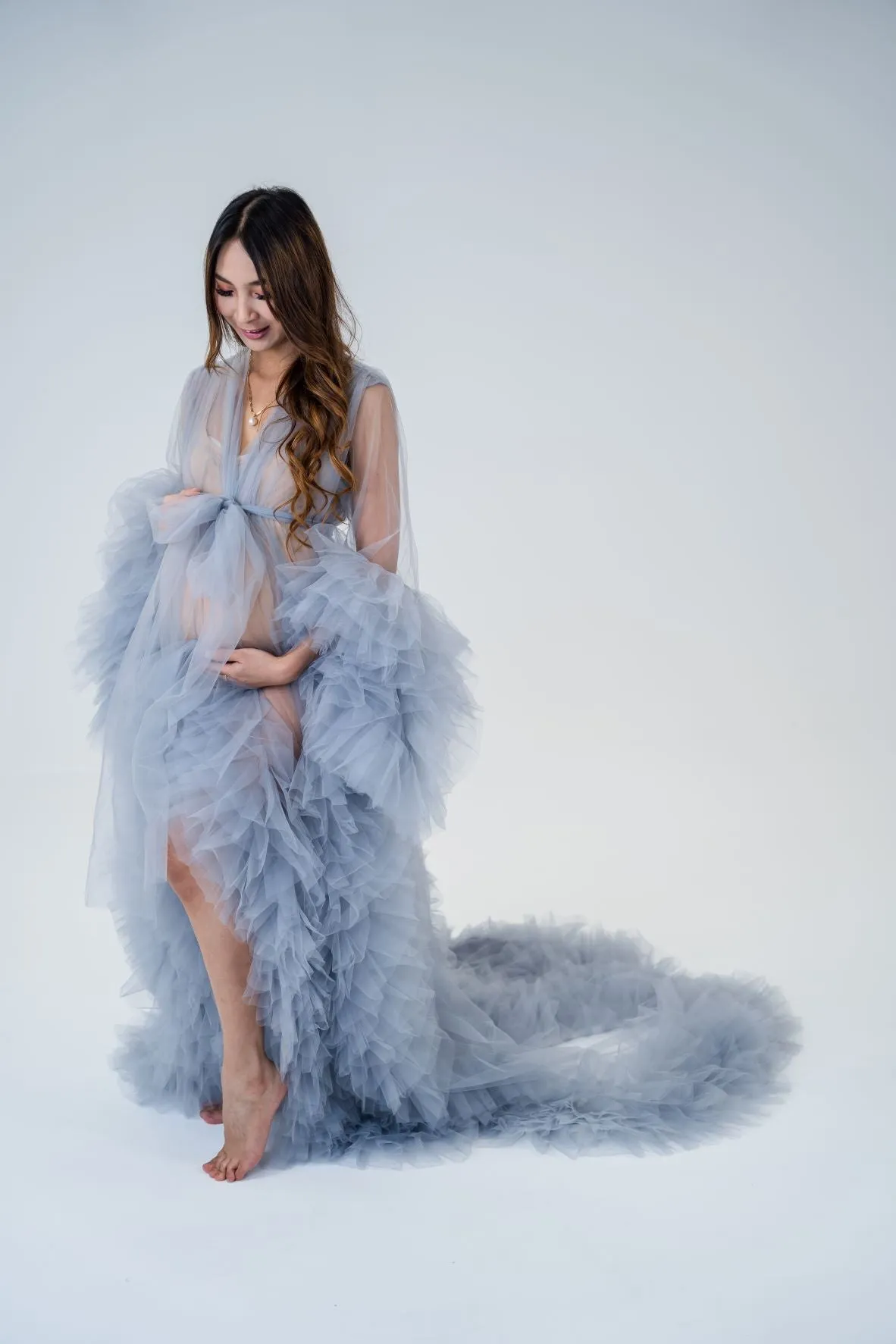 Maternity Photoshoot Dresses - Gray Tulle Robe - Sophie