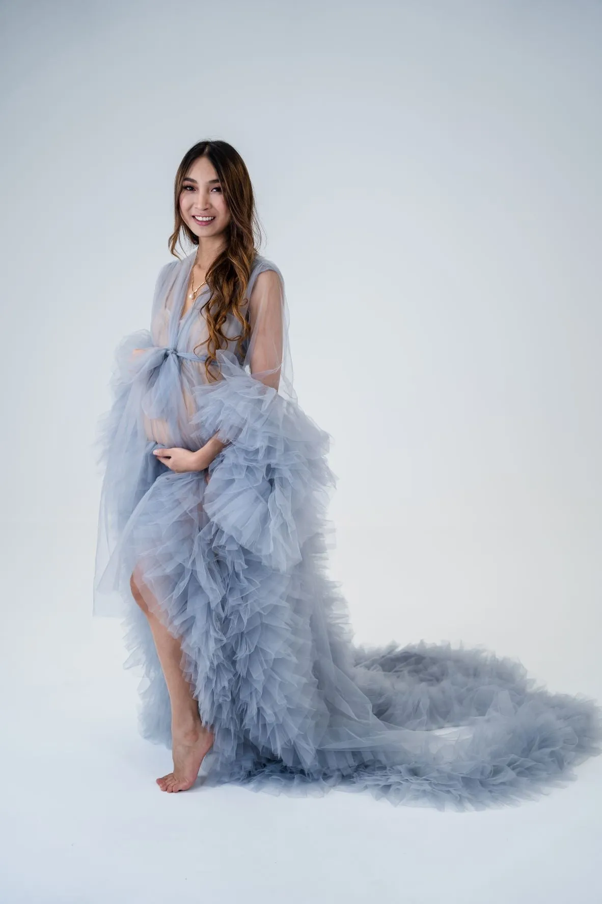 Maternity Photoshoot Dresses - Gray Tulle Robe - Sophie