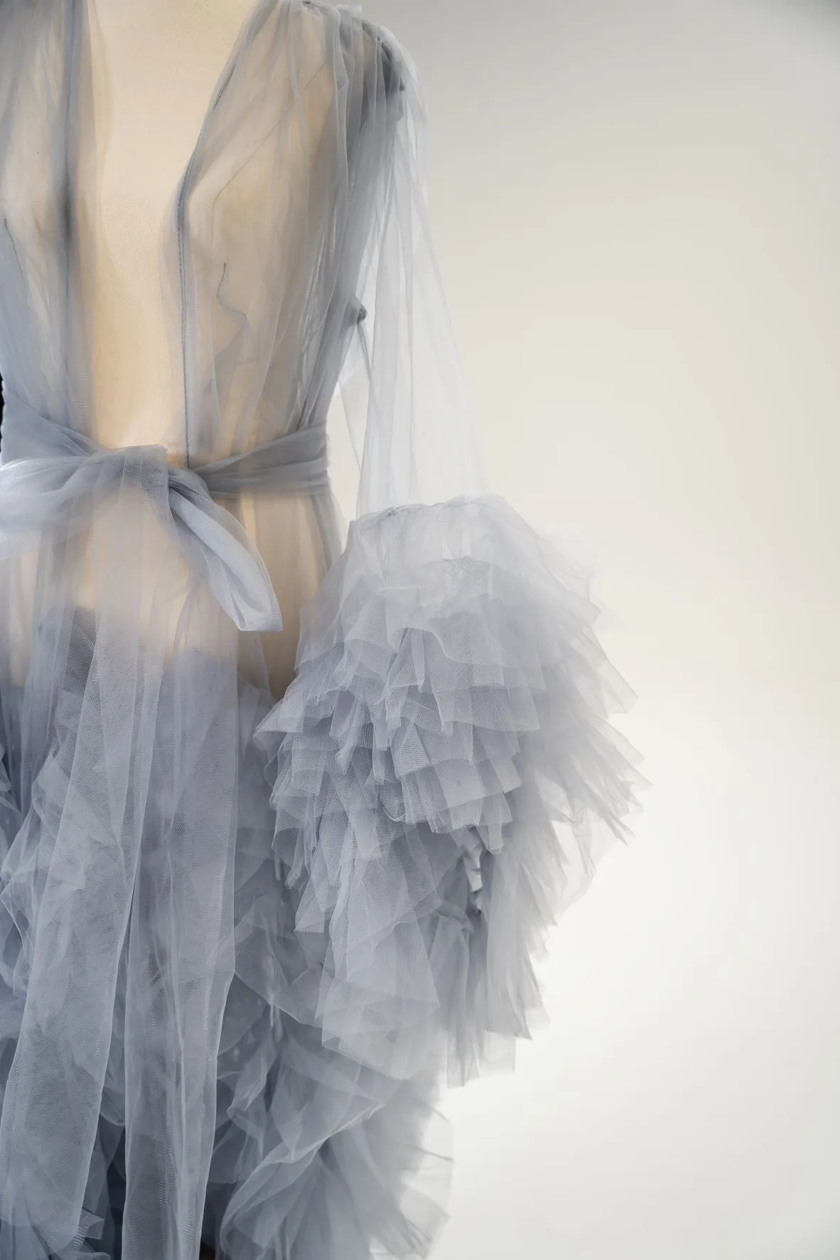Maternity Photoshoot Dresses - Gray Tulle Robe - Sophie